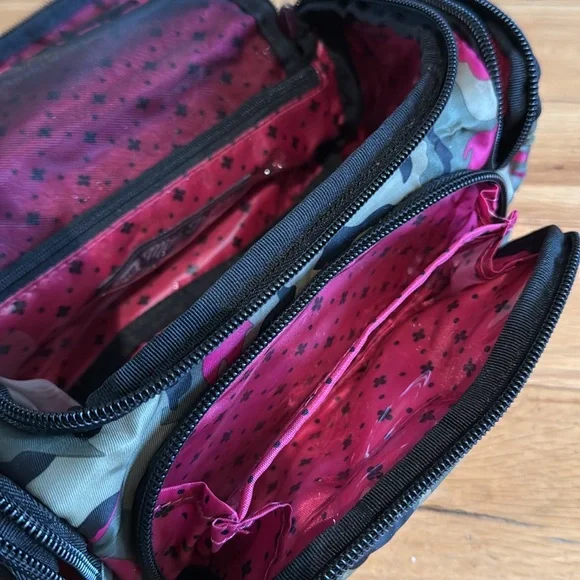 Lug Mini Trolley Bag in pink camo, NEW - Picture 10 of 10